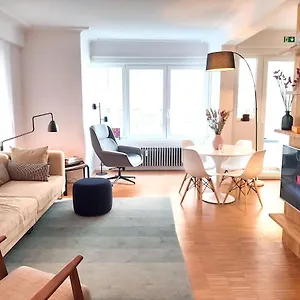 Bright And Stylish Next To The Sea! Appartement