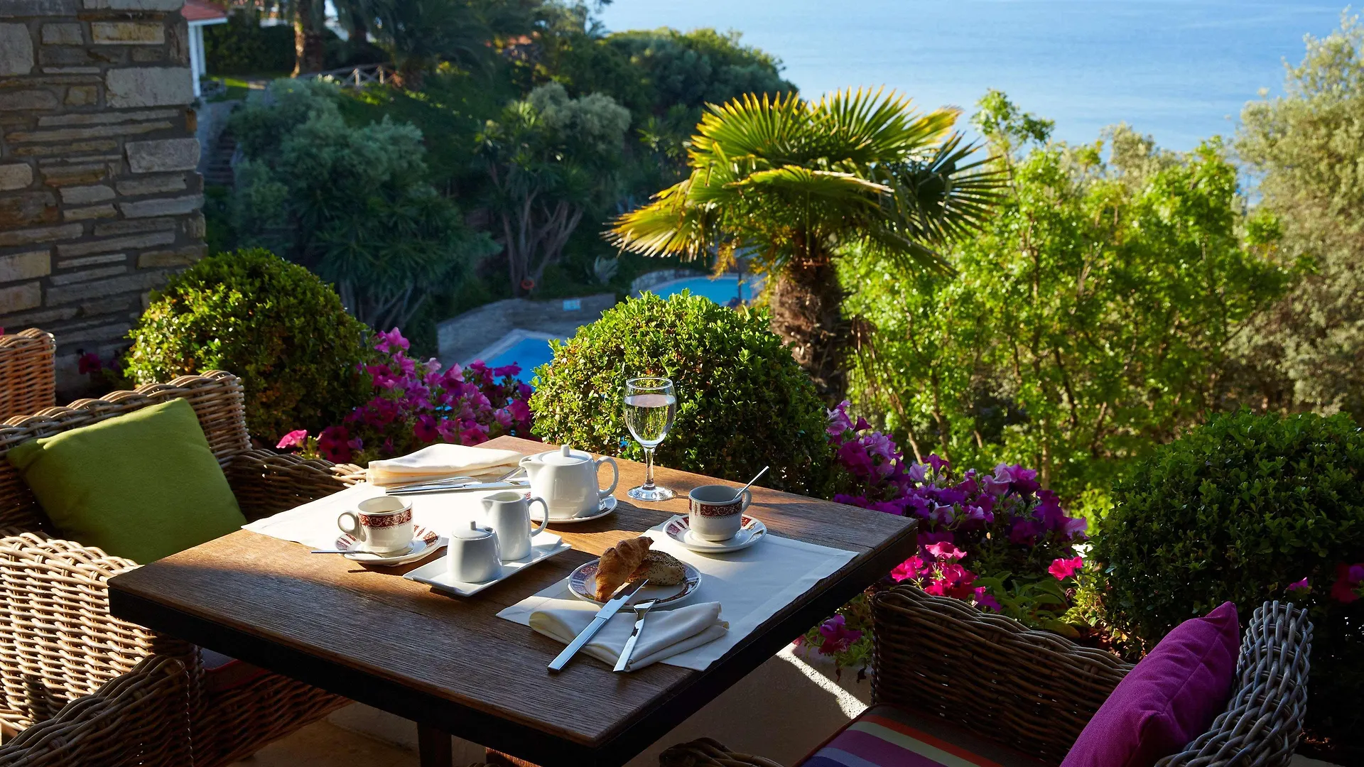 ***** Курортный комплекс Eagles Palace - Small Luxury Hotels Of The World Уранополис Греция